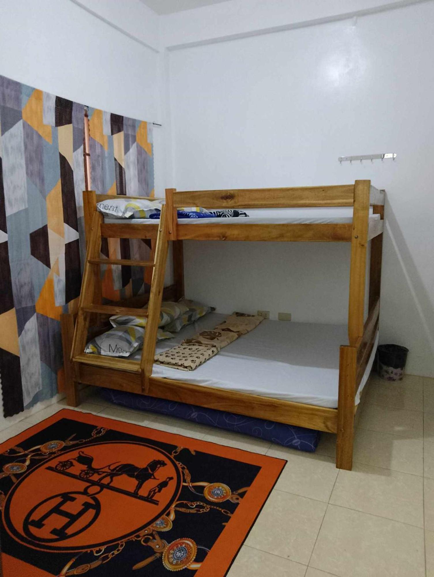 דירות פורטו פרינססה Estrelle Orange House - Backpackers Hub מראה חיצוני תמונה
